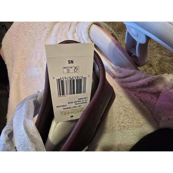 Michael Kors Jet Set Travel Large Saffiano Leather Tote Bag - Picture 3 of 5